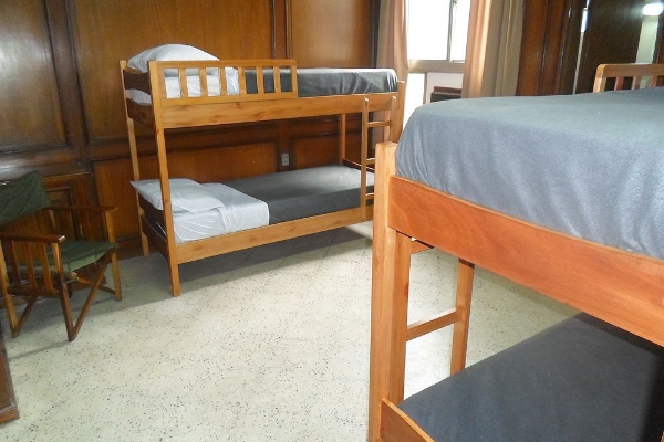 Hotel Covadonga (Nanawa)